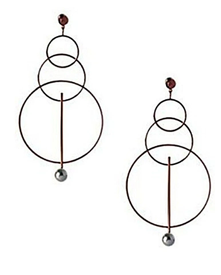 Pendientes colgantes triple círculo de perlas de imitación estilo decorativo grupo perlas BCBGeneration Foto 1 de 1