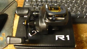 Carrete baitcast 13 pesca, origen R1, diestro, 8,1/1, nuevo en caja, envío gratuito - Imagen 1 de 6