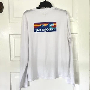 Camiseta Patagonia Manga Larga Gráfica Usada Reciclada Blanca Para Hombre M - Imagen 1 de 8