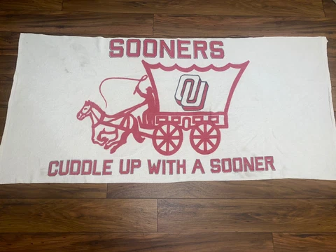 VTG OU Sooners Beach Towel 70s 80s Sooner Schooner Oklahoma University USA Made Cover