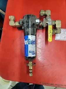 NEW Old Stock Bendix Puraguard 5006655 with Mounting Bracket And Fittings - Picture 1 of 4