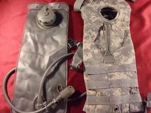 SISTEMA DE HIDRATACIÓN ACU MOLLIE II Hydramax con vejiga de 100 oz si 948 - Imagen 1 de 11