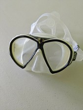 New listing
Technisub Aqua Lung Favola Scuba Mask (White Arctic) W/Case