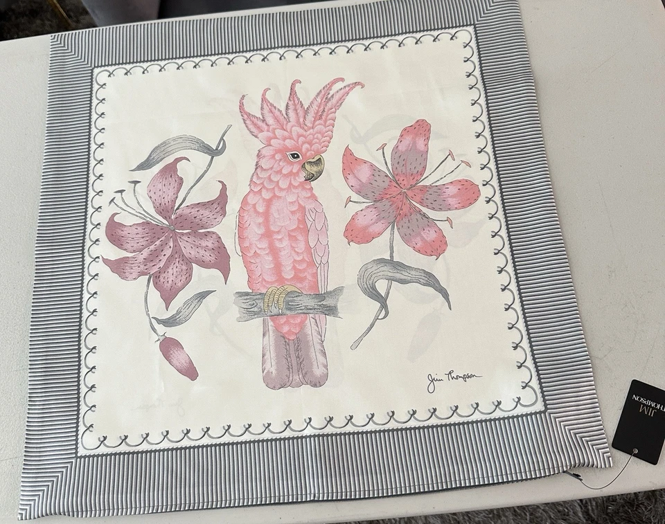 Funda de almohada cuadrada vintage Jim Thompson rosa loro Foto 1 de 4