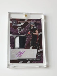 Panini Spectra 2022 Drake London Falcons Rookie RC Patch Auto RPA Purple NFL /30 - Bild 1 von 2