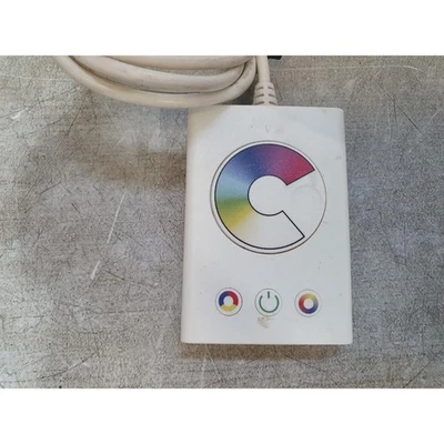 Controlador cambiador multicolor diodo Ikea blanco con cable para tiras LED interiores Foto 1 de 4