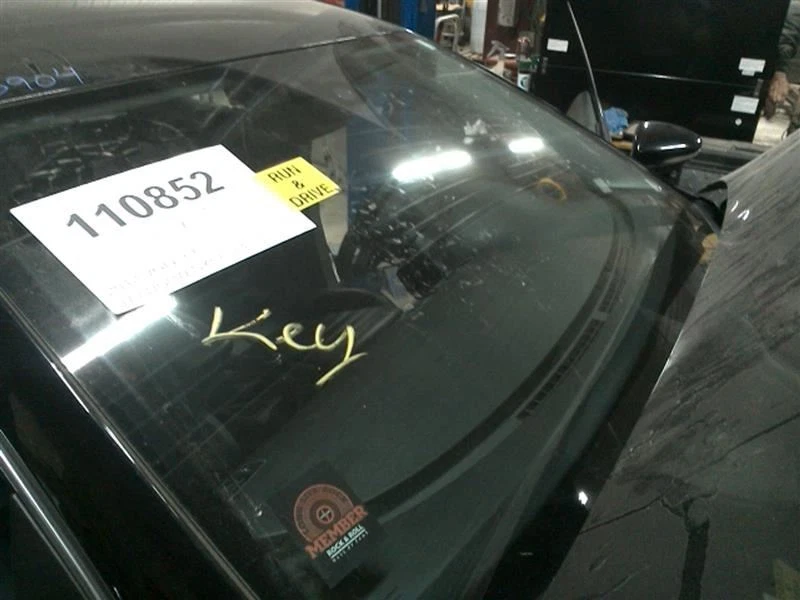 (LOCAL PICKUP ONLY) Windshield Glass Fits 09-12 CC 377100 Foto 1 de 4