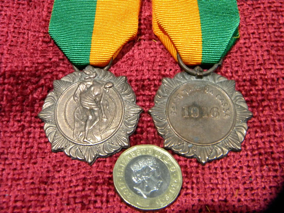 Réplica Copia Guerra de Irlanda Independencia 1916 Servicio Activo Medalla Participantes Foto 1 de 1