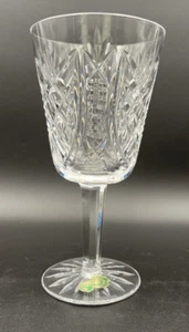 Ein WATERFORD Kristall CLARE geschliffener Wasserkelch/Weinglas ERSATZ hat Aufkleber - Bild 1 von 7