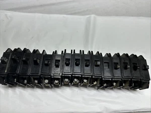 WESTINGHOUSE QUICKLAG BREAKER LOT of 15 ~ 20 AMP 15 AMP UNTESTED SEE PHOTOS - Picture 1 of 12