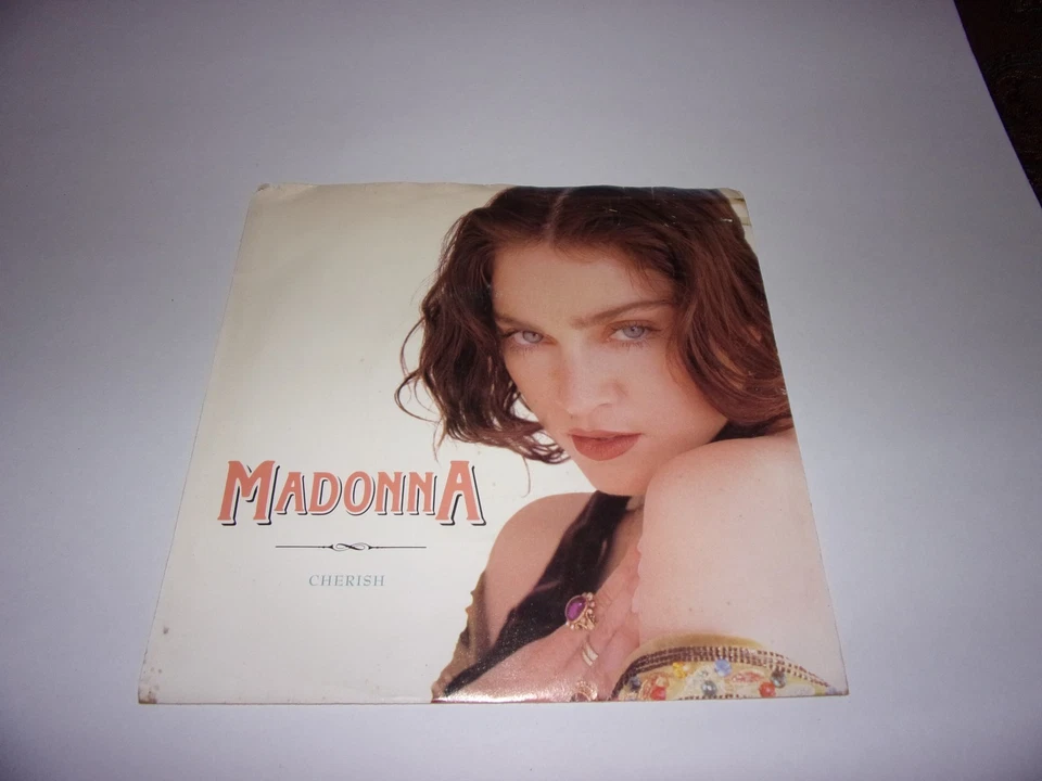 45" Madonna: Cherish / Supernatural / With Picture Sleeve / 1989 Foto 1 de 3