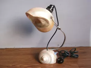 Rare vintage beautiful "MOTHER OF PEARL" electric table lamp made in England. - Picture 1 of 12