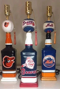Atlanta Braves Baseball Lampe Handarbeit - Bild 1 von 7