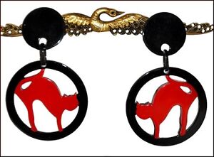 FRENCH DESIGNER RESIN DANGLE CLIP ON CAT EARRINGS BLACK AND RED