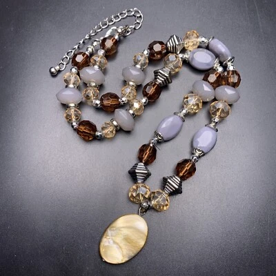 Collar Colgante Cuentas Concha Abulón Color Ámbar Acrílico Azul Tono Plata Foto 1 de 4