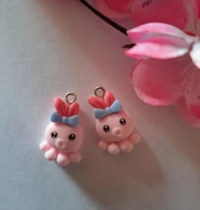 X 2 jolies petites breloques ou pendentif - pieuvre - 2 x 1.5 cm. - Picture 1 of 1