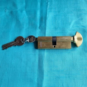 2 x Cylinders ERA (used) Euro (BNIP) 80mm with Thumbturn QWK post BARGAIN - Picture 1 of 8