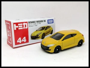 TOMICA 44 RENAULT MEGANE RS 1/62 TOMY 2012 NEW YELLOW (B) - Picture 1 of 5