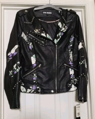Chaqueta de motocicleta Steve Madden de cuero sintético talla grande floral tachonada negra Foto 1 de 4