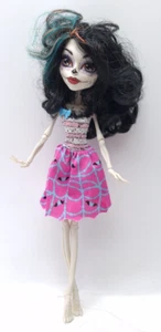 Monster High Scaris: City of Frights Skelita Calaveras Doll Mattel 2012 - Bild 1 von 8