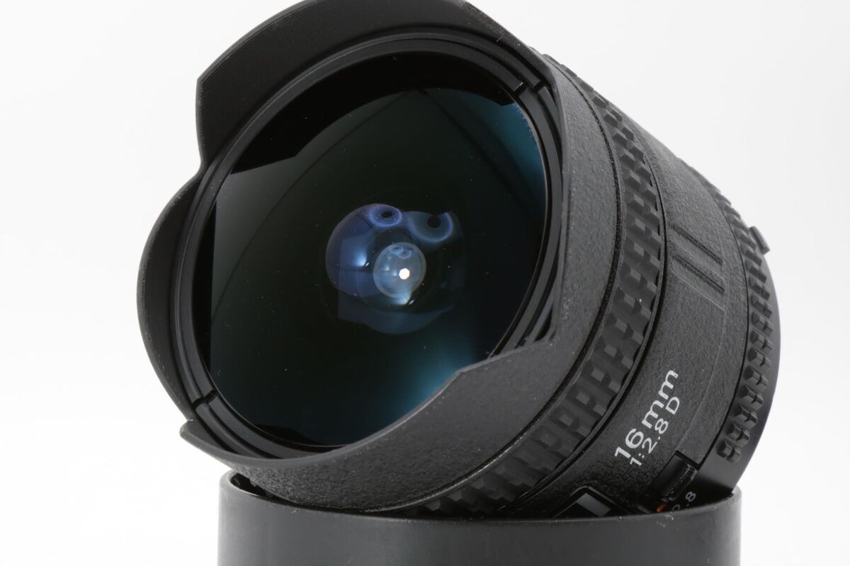 Nikon Fisheye-NIKKOR 16mm Focal f/2.8 Camera Lenses for sale Nikon Fisheye-NIKKOR 16mm Focal f/2.8 Camera Lenses for sale