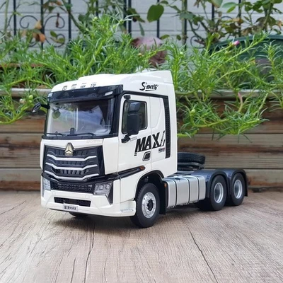 1/24 Scale HOWO MAX White Truck Tractor Diecast Car Model Toy Gift NIB - Image 1 of 4