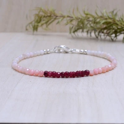 Pulsera de ópalo rosa y rubí, delicada pulsera de múltiples piedras preciosas con cuentas roja y rosa Foto 1 de 4