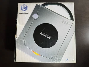 Nintendo GameCube Silver Game Console System New In Box - Picture 1 of 17