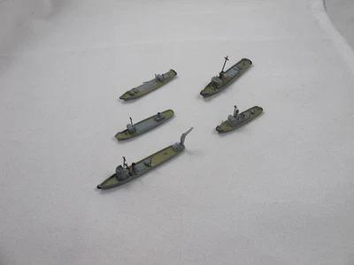 Modellbausatz 1:700 Kriegsschiff Schlachtschiff Konvolut 5 stk Modell #e64 - Bild 1 von 4