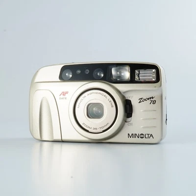 EXCELENTE CÂMERA DE FILME MINOLTA zoom 70 point & shoot - Imagem 1 de 4
