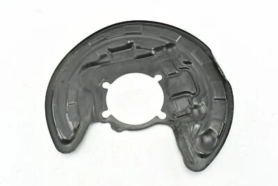 Couvre disque arrière gauche A2474230120 MERCEDES-BENZ A W177 CLA W118   - Photo 1/4