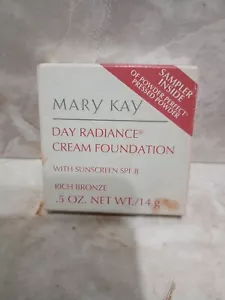 Mary Kay DAY RADIANCE Cream Foundation RICH BRONZE .5 oz New in Box - RARE - Picture 1 of 1