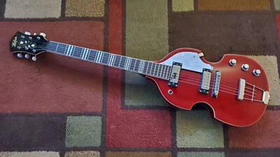 Guitarra Eléctrica Violín Hofner HI-BB 459 Rojo Transparente Foto 1 de 4