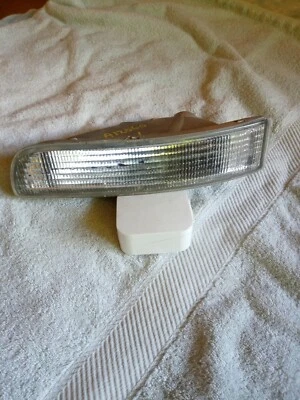 Luz delantera para conductor Nissan Máxima 1995 Foto 1 de 2