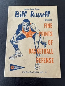 Bill Russell 1957-59 Union 76 Sports Club booklet The Fine Points of Basketball - Picture 1 of 2