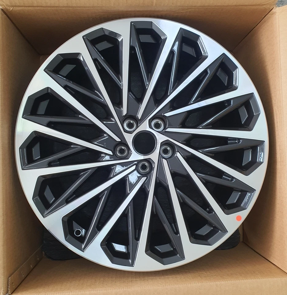 OEM 52910-P9410 RUEDA ALUMINIO 21" para Hyundai Palisade 2026+ *Tipo caligrafía Foto 1 de 4