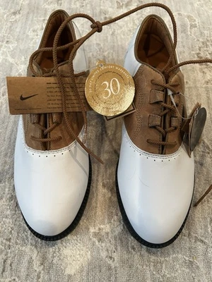 Zapatos deportivos de golf Nike Zoom Air para mujer talla 7 artículo 192046 clásicos elegantes nuevos con etiquetas Foto 1 de 4