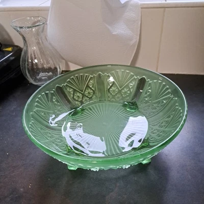 Vintage green pressed glass Footed bowl Depression Glass - Image 1 of 4