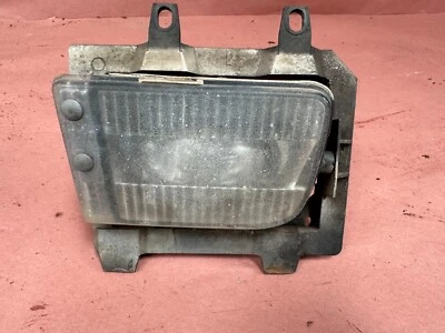 Faro antiniebla parachoques delantero izquierdo BMW E30 325I 318I 318IS 320I 325i 325IX OEM #91441 Foto 1 de 4