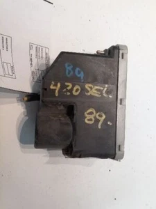 420SEL 1989 Vacuum Pump 361271 - Bild 1 von 2