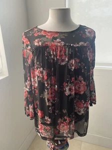 NWT Bobbie Brooks Woman's Black Floral Print Lined Peasant Top - Size: Small S - Picture 1 of 10