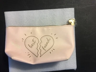 Bolso de Maquillaje Rosa BEST FRIENDS Cuero Sintético con Cremallera Superior y Dije Corazón Foto 1 de 4