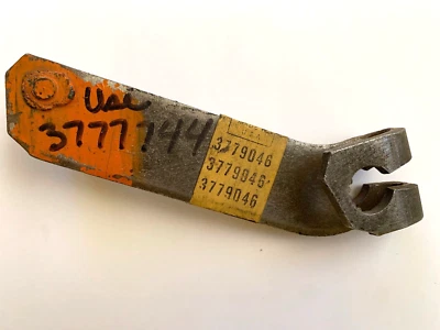 Chevrolet Pass 1961 GM NUEVO DE STOCK. PALANCA DE RESORTE RETROCESO PEDAL EMBRAGUE #3779046 IMPALA Foto 1 de 4