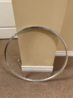 Bontrager Fairlane 700c 36H asymmetric clincher rim - Image 1 of 3