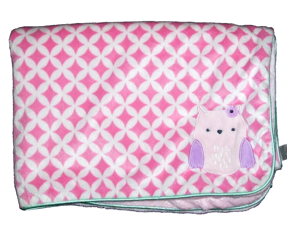 Manta Just One You Carters Pink Owl para niñas Minky Dot verde satinado borde de tubería Foto 1 de 2