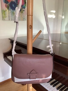 Neu mit Etikett neu $ 328 Frittierung Neu mit Etikett Olivia Leder Umhängetasche Amethyst - Bild 1 von 10