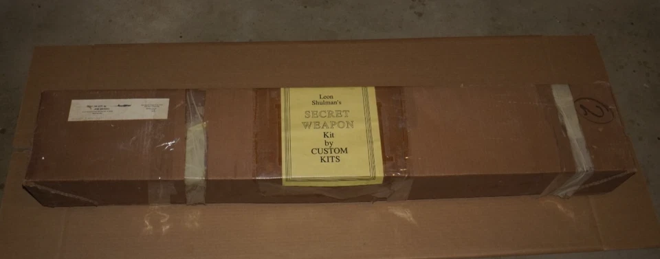 Joe Grasso Etiqueta Dorada Leon Shulman Arma Secreta Balsa R/C Modelo Avión Kit Foto 1 de 4