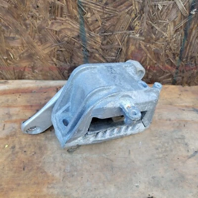 Montaje motor izquierdo conductor Volkswagen Jetta/Golf 2,5 L 10-14 Foto 1 de 4