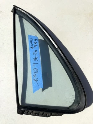 1992 - 1996 TOYOTA CAMRY Sedan conjunto de janela de vidro ventilação traseira driver esquerdo LH - Imagem 1 de 4