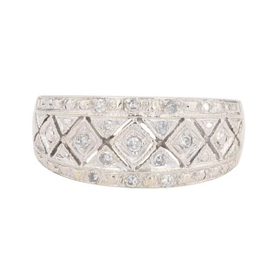 Anillo de oro blanco de 10 k con racimo de diamantes de corte redondo de 0,09 quilates talla 7 Foto 1 de 4